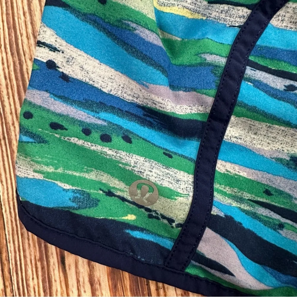 Lululemon Athletica Multicolor  Women's Shorts Size 4 / Zipper Pocket